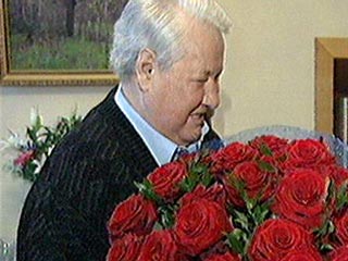 СПС поздравил Бориса Ельцина с 15-летием избрания на пост президента