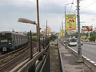 На одном из самых длинных перегонов московского метро - между "Автозаводской" и "Коломенской" - может появиться новая станция