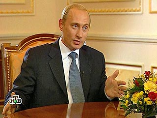Президент РФ Владимир Путин не пойдет на третий президентский срок, хотя знает результаты опросов в пользу этого решения