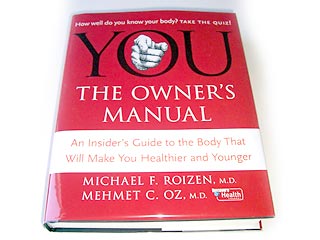 Эксперт по долголетию Майкл Ф. Роизен и кардиохирург Мехмет Оз, автор книги о здоровом образе жизни "You: The Owner's Manual" доказывают, что некоторые из них являются мифами, которые должны быть развеяны