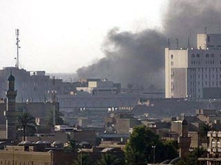 Два взрыва у шиитской мечети в Багдаде: 15 погибших, 35 раненых