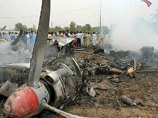 В Пакистане во вторник произошло крушение пассажирского самолета Fokker. Турбовинтовой самолет рухнул вскоре после взлета в районе города Мултан на востоке страны