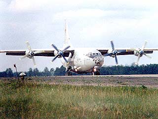 Тела трех россиян, членов экипажа транспортного самолета Ан-12, потерпевшего катастрофу 7 июля в Демократической республике Конго. будут доставлены для захоронения в Россию