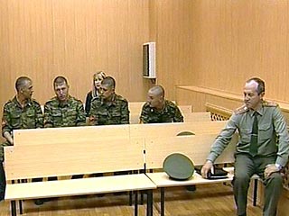 В Челябинском гарнизонном военном суде в среду продолжится судебный процессе по делу об инциденте в Челябинском танковом училище, в котором пострадал солдат Андрей Сычев