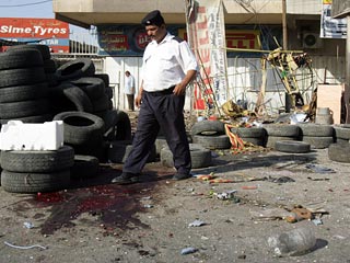 В Ираке террорист-смертник подорвал себя в кафе: 26 погибших