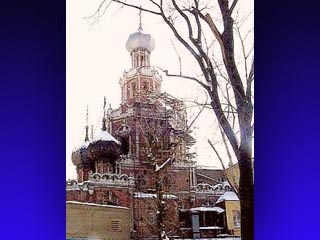 Уникальный храм Знамения иконы Божией Матери на Шереметьевом дворе, положивший начало "нарышкинскому", или русскому барокко, передан Русской православной церкви