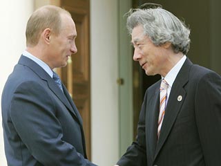 В Петербурге прошла встреча Путина с Коидзуми