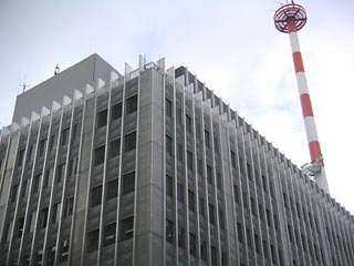 Экстремист бросил "коктейль Молотова" в здание токийской газеты, которая напечатала материал, разозливший националистов