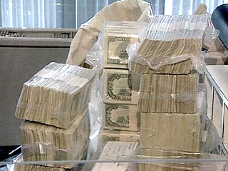 Абрамович, Дерипаска и Лисин "заплатили партвзносы" на 1 млрд долларов