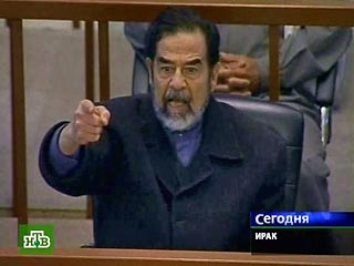 Бывший президент Ирака Саддам Хусейн после 18-дневной голодовки в среду опять оказался на скамье подсудимых в Багдаде. Заседание суда было отмечено перепалкой главного судьи и экс-президента Ирака