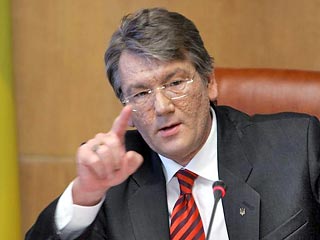 Президент Украины Виктор Ющенко не исключает роспуска Верховной рады. "Это приведет к дополнительной конфронтации, но как ответ может существовать" - заявил Ющенко в интервью прессе