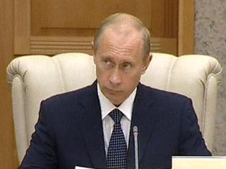 Путин повысил зарплату судьям с 1 июля в 1,32 раза