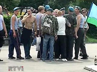 В Москве в среду свыше миллиона россиян отметят День Воздушно-десантных войск