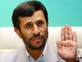 Ахмади Нежад призвал мусульманские страны "немедленно порвать" связи с Израилем и его союзниками