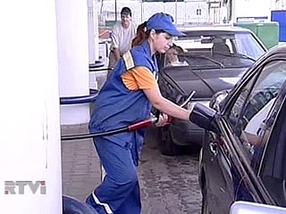 Высокооктановый бензин в Москве за неделю подрожал на 1,7%