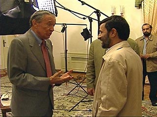 Во вторник в Тегеране в обширном интервью репортеру телеканала CBS Майку Уоллесу иранский лидер обсудил внешнюю политику президента Буша, проблемные отношения между Ираном и США, а также Хизбаллах, Ливан и Ирак
