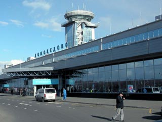 Аэропорт "Домодедово" перевез в этом году более 8 млн пассажиров