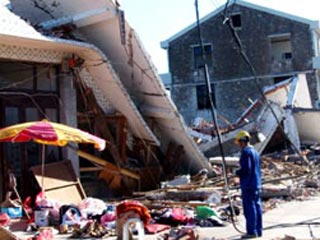 В Китае жертвами тайфуна "Саомай" стали более 300 человек