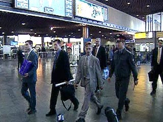 Из-за ужесточения правил безопасности из аэропортов могут исчезнуть магазины duty-free