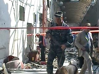 Десять человек погибли и более 30 получили ранения в результате взрыва в Москве на рынке "Евразия", который является частью Черкизовского рынка. Взрыв произошел в кафе на территории двухэтажных торговых рядов. Среди погибших двое детей