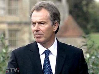 Мирная миссия Тони Блэра на Ближнем Востоке оказалась под угрозой после того, как "Хизбаллах" объявила, что британский премьер-министр - нежеланный гость в Ливане