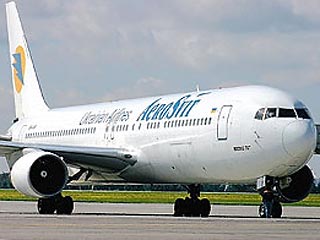 На Украине Boeing-737 из-за неисправности вернулся в киевский аэропорт через час после вылета