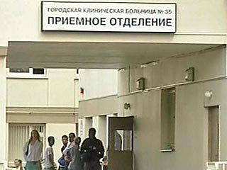 В пятницу около 07:00 утра в ожоговой реанимации 36-й больницы скончался еще один пострадавший в результате взрыва на Черкизовском рынке 21 августа. Скончавшийся - 20-летний гражданин Таджикистана, сообщили "Интерфаксу" источники в медицинских кругах