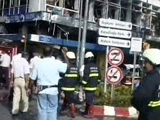 В результате взрыва, прогремевшего в понедельник в турецком городе Анталья легко ранены двое россиян