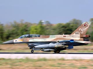 Израильская авиация нанесла удар по Газе: пятеро раненых