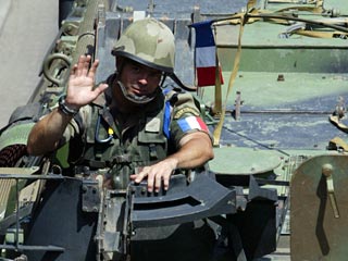 Франция направляет в Ливан 900 военнослужащих, чтобы увеличить свое присутствие до 2 тысяч солдат