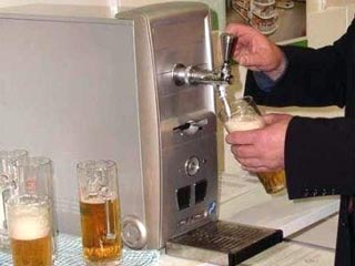 Импортеры алкоголя предлагают своих программистов для доработки системы учета алкоголя