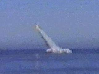 Пуск новейшей баллистической ракеты "Булава" завершился неудачей