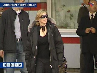Мадонна прилетела в Москву. Ее концерт пройдет в "Лужниках" 12 сентября