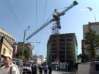 На стройплощадке в центре Владивостока произошла авария