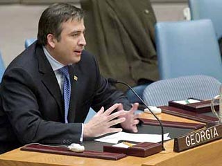 Михаил Саакашвили намерен поставить перед международным сообществом вопрос использования максимально эффективных методов мирного урегулирования конфликтов в Абхазии и цхинвальском регионе