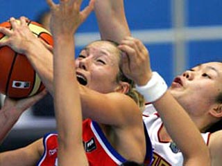 Российские баскетболистки усложнили себе задачу выхода в четвертьфинал ЧМ