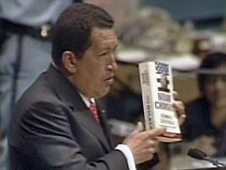 Президент Венесуэлы Уго Чавес на трибуне Генеральной Ассамблеи ООН вступил в словесную схватку с президентом США, назвав Джорджа Буша "дьяволом" и "тираном"