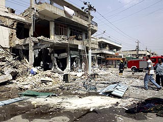 В Багдаде при покушении на иракского министра погибли 15 человек