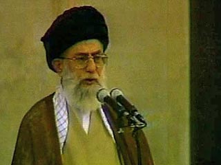 Духовный лидер Ирана аятолла Али Хаменеи сообщил, что в течение священного месяца поста Рамадан правоверному мусульманину запрещено онанировать, если он делает это специально и процесс в итоге приводит к семяизвержению