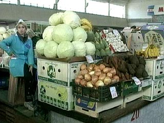Московские власти предлагают убрать перекупщиков и посредников с колхозных рынков