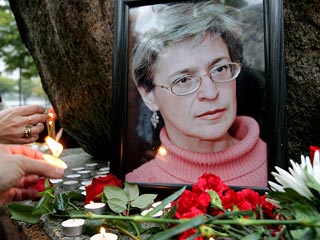 В Москве во вторник состоятся похороны обозревателя "Новой газеты" Анны Политковской
