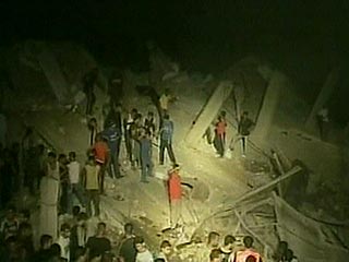 В результате удара израильских ВВС по северу сектора Газа сегодня были убиты шесть палестинцев, более 10 получили ранения