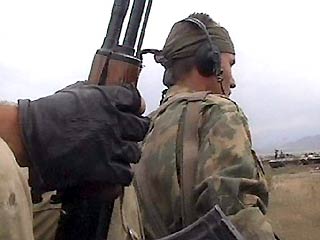 В Веденском районе Чечни обстреляны военные - ранен командир роты