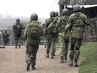 В Ачхой-Мартановском районе Чечни проводится спецоперация по поиску и ликвидации группы боевиков