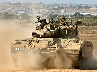 Израильская армия расширяет военную операцию в секторе Газа