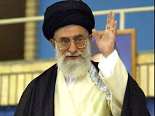 Иранский лидер подверг критике политику США и Израиля. По его словам, "то, к чему стремится американская администрация и израильский режим, ведет к поражению для всех исламских наций