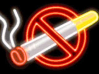 В Госдуму внесен проект закона, который предусматривает полное запрещение "в каком-либо виде рекламы табака, табачных изделий и курительных принадлежностей"