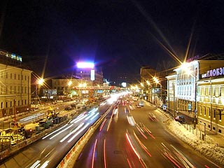 Своими впечатлениями о ночной Москве и тем, как преобразилась столица, делится в понедельник американская газета Los Angeles Times