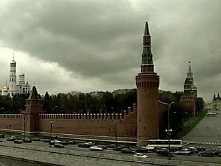 В Москве сохранится облачная погода с положительными температурами и сильным порывистым ветром. В утренние часы в столичном регионе ожидается от ноля до 3 градусов тепла