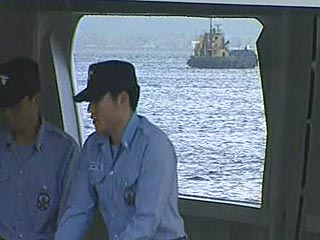 Южнокорейские спасатели прекратили активные поиски моряков затонувшего сухогруза "Синегорье".